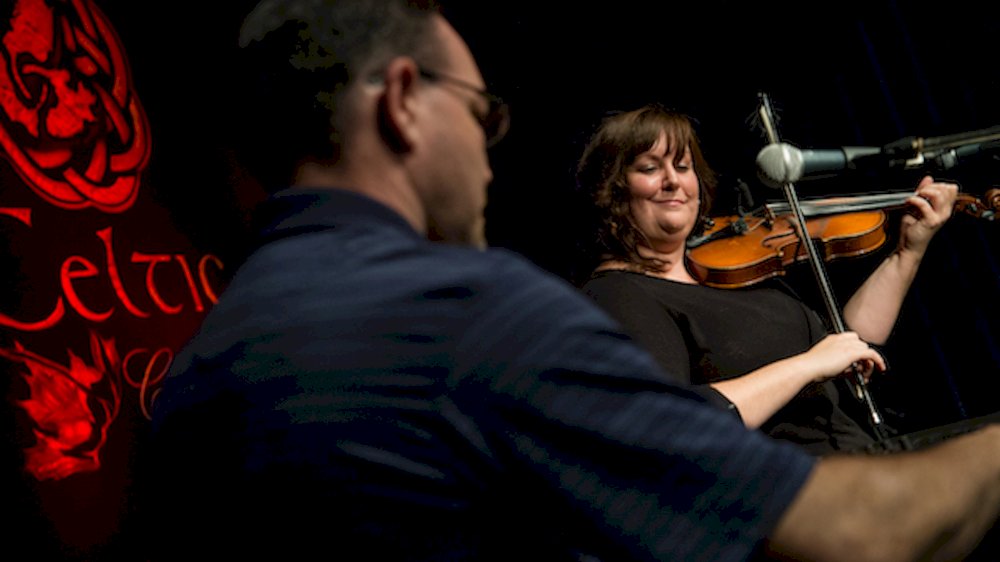 Fiddle Tunes at the Doryman with Shelly Campbell & Allan Dewar